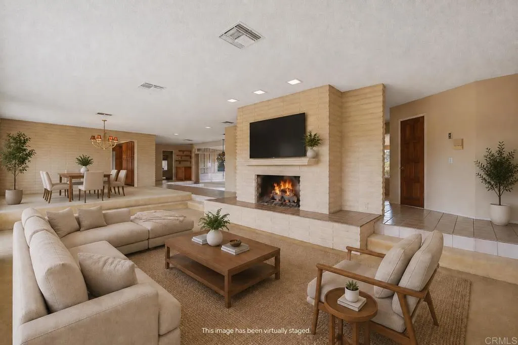 https://cdn.realtyfeed.com/cdn/127/306791455/7f7ab87dcb72db52e8708ae2a8fb52ed.webp