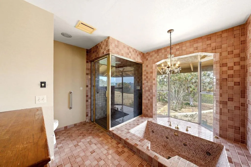 https://cdn.realtyfeed.com/cdn/127/306791455/a800c8f8056302fa1687c20f69223955.webp