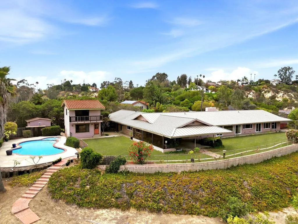 https://cdn.realtyfeed.com/cdn/127/306791455/fdda64bfd6fa07601c5e03b347c652c4.webp