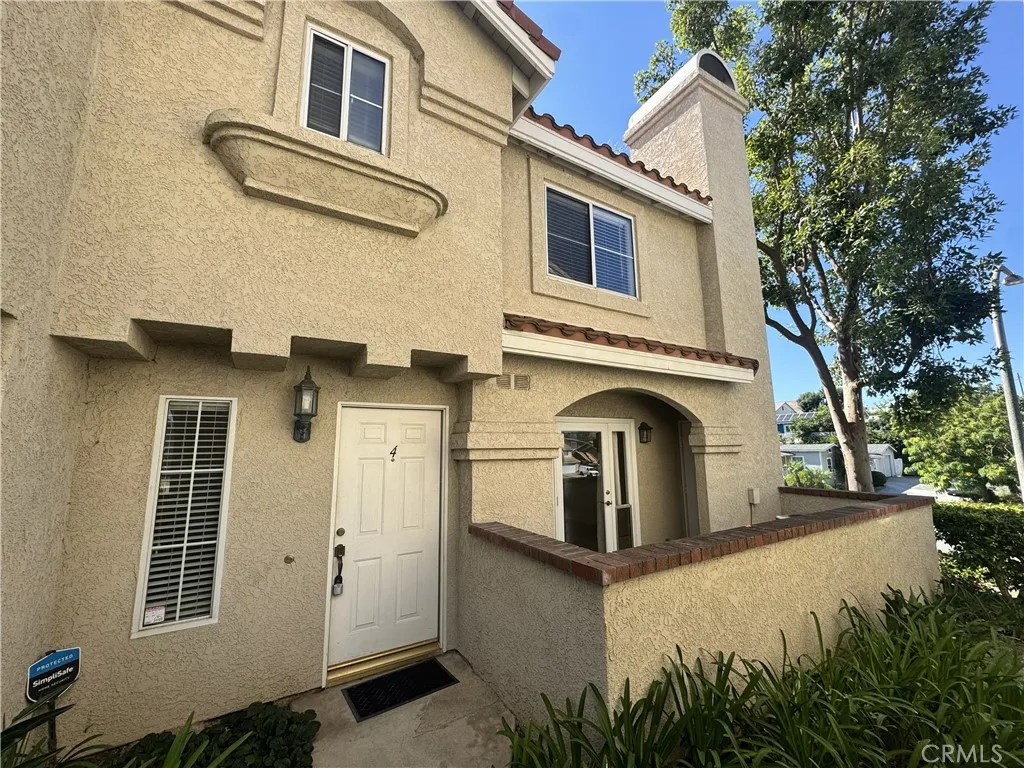 Brea, CA 92821