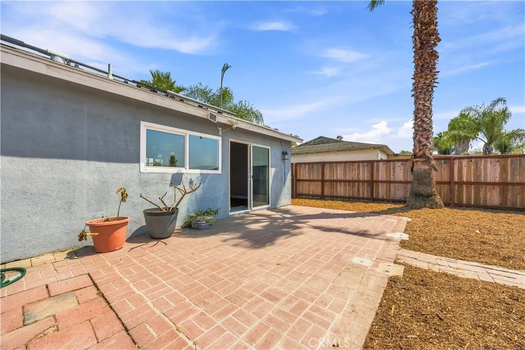 https://cdn.realtyfeed.com/cdn/127/306791601/0ec9095be1efcea6bbfadccbbc2c6c91.webp