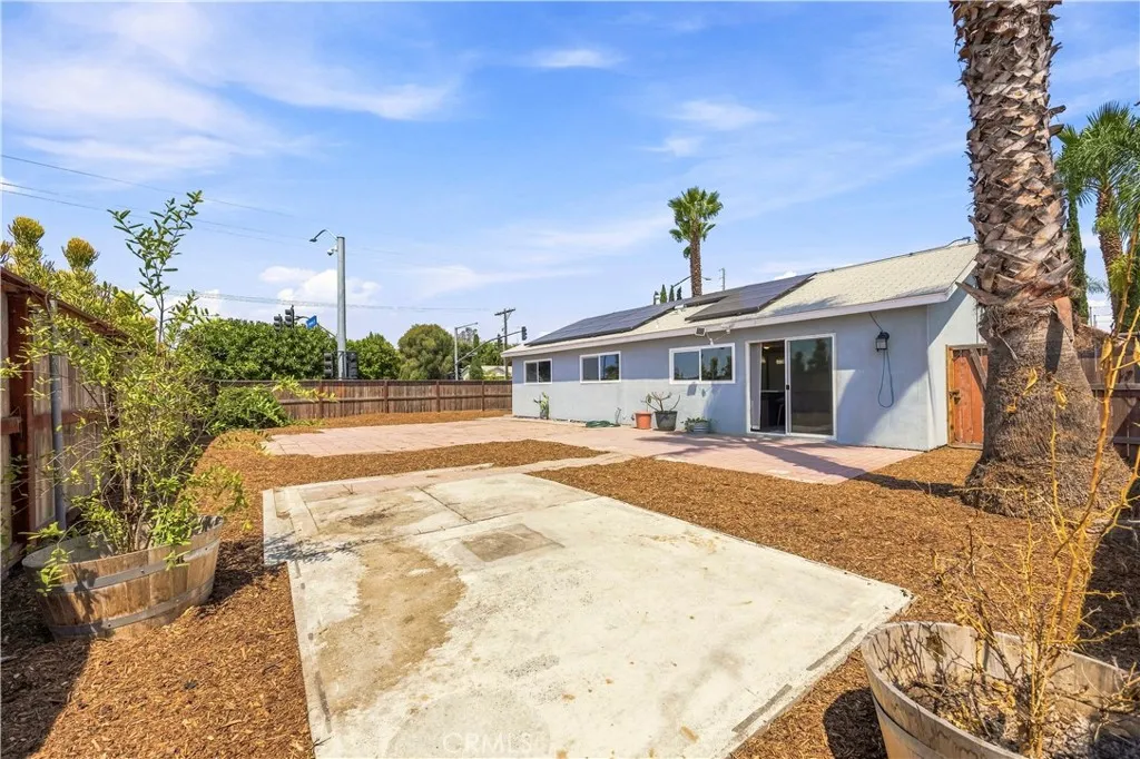https://cdn.realtyfeed.com/cdn/127/306791601/2c4108c56b2fb8757cb82631968c06de.webp