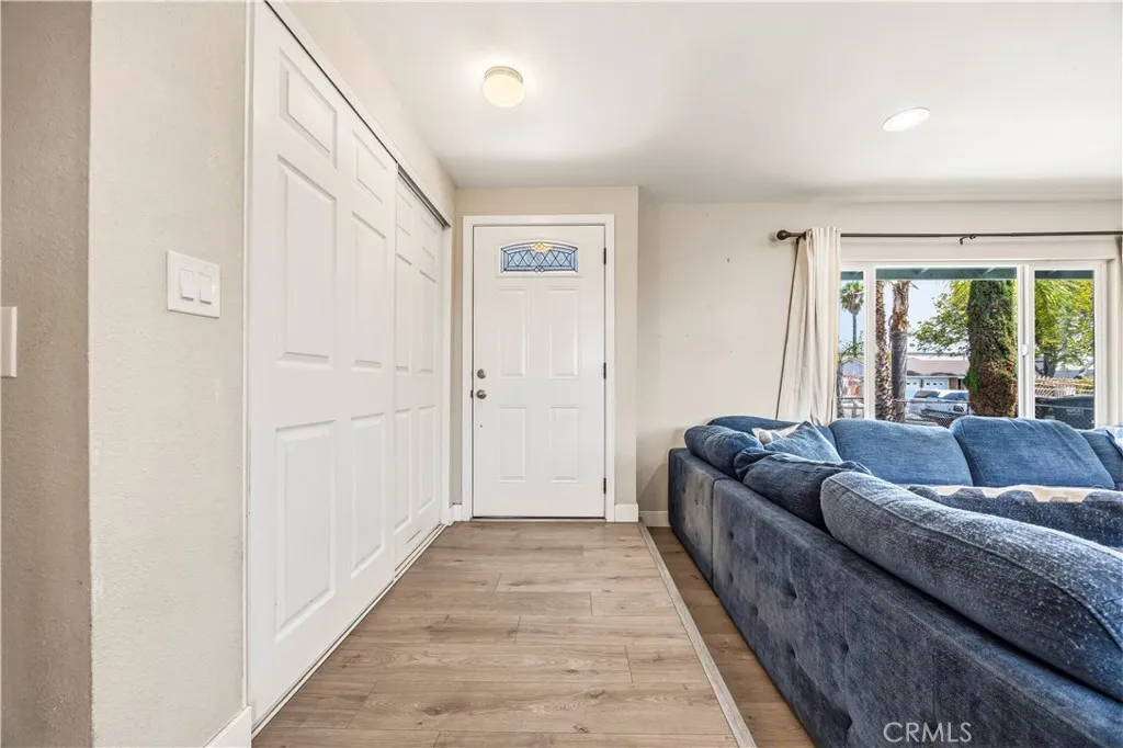 https://cdn.realtyfeed.com/cdn/127/306791601/334afb12c95eb0989d8cb14dd9483ba4.webp
