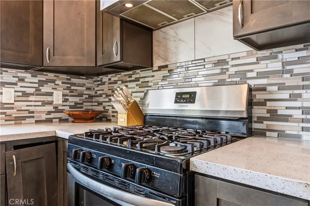https://cdn.realtyfeed.com/cdn/127/306791601/851d020d5068786d0a206ac8153585ab.webp