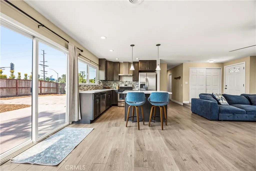 https://cdn.realtyfeed.com/cdn/127/306791601/ed3d588824cee76355e8b955e0fdd52a.webp