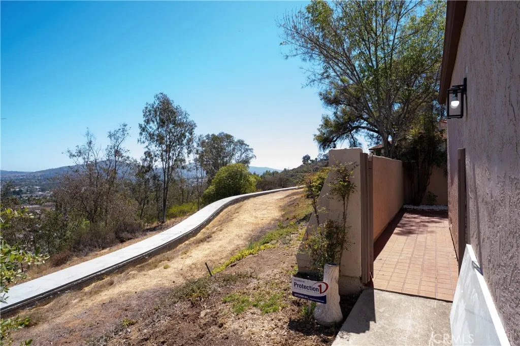 2055 Earl Glen, Escondido, CA 92026 - Photo 5 of 45, Escondido, CA