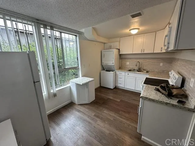 https://cdn.realtyfeed.com/cdn/127/306791640/e3bf28e0c92611a25ef57458d9897574.webp
