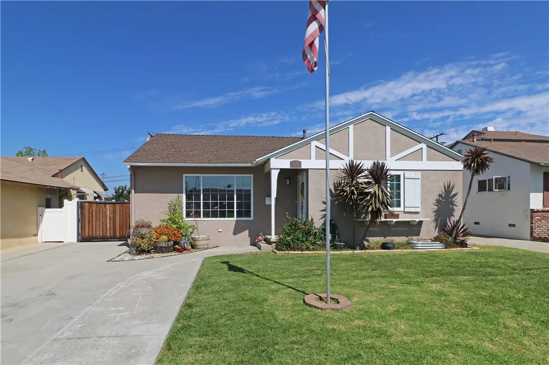 Brea, CA 92821