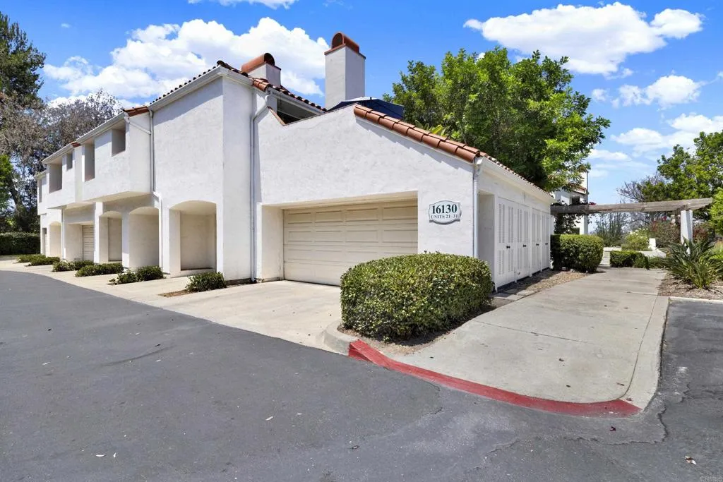 16130 Avenida Venusto Unit 24, San Diego, CA 92128 - Main photo, San Diego, CA