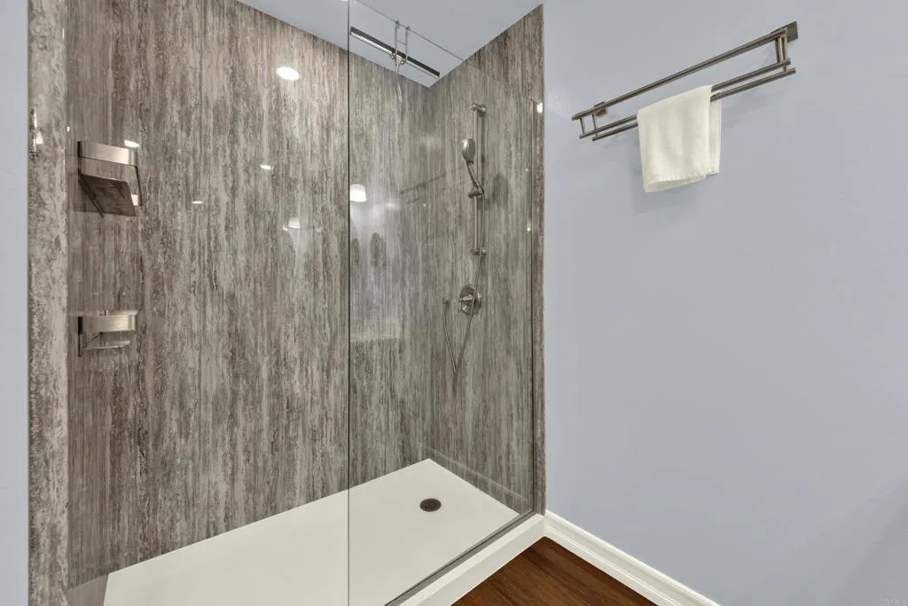 Photo #25: PTP2606170 Listing: Photo #25