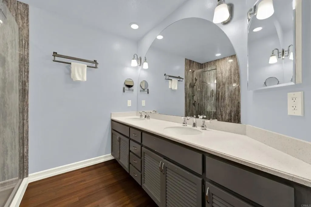 Photo #24: PTP2606170 Listing: Photo #24