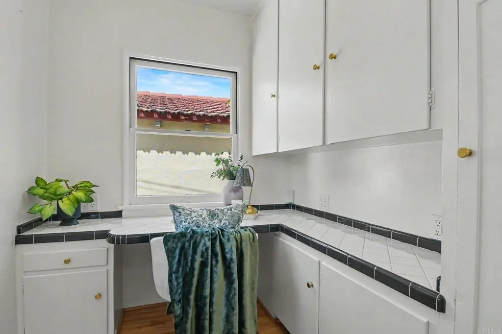 https://cdn.realtyfeed.com/cdn/127/306791798/711fa557d45c97cda7fcbaaf32889f78.webp
