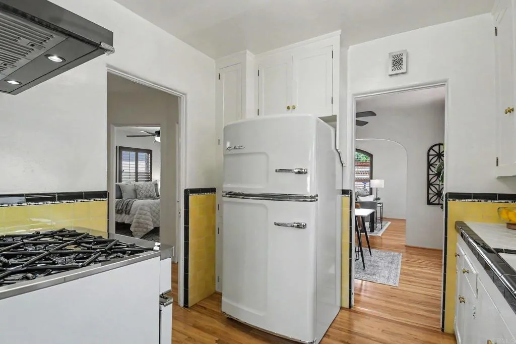 https://cdn.realtyfeed.com/cdn/127/306791798/c69600f65161f58aa1d654e0bdebf5d6.webp