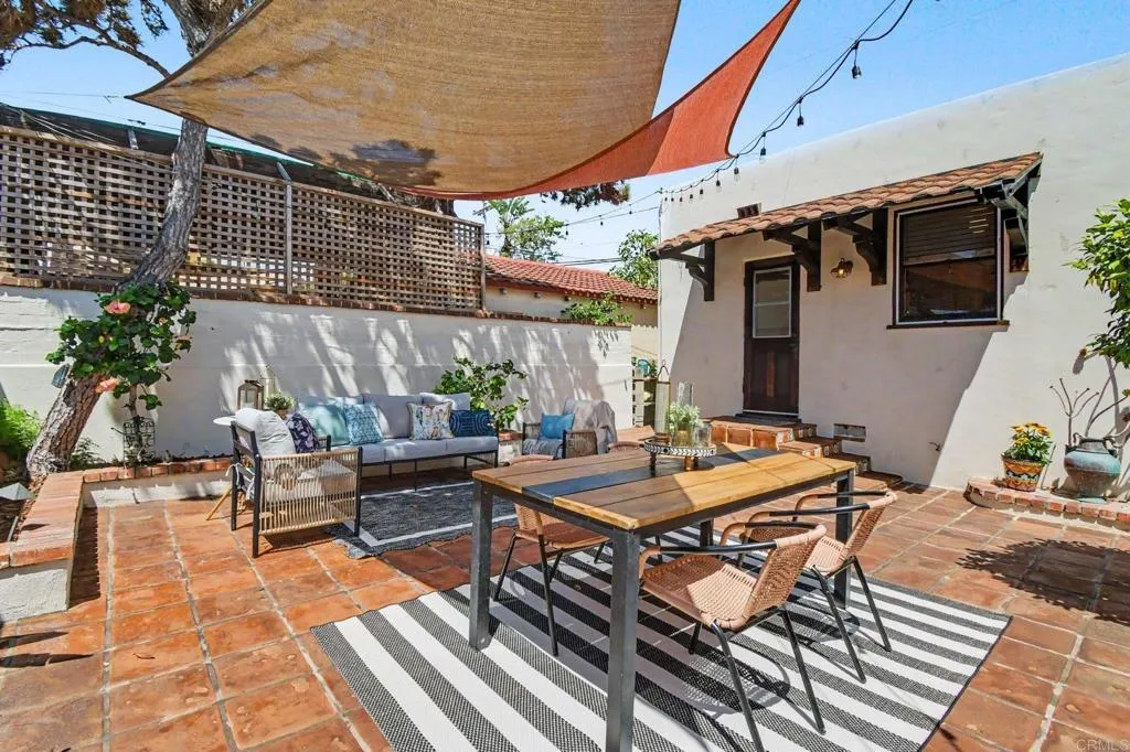 https://cdn.realtyfeed.com/cdn/127/306791798/ce97ff24a56af409c84631fa61c4a14c.webp