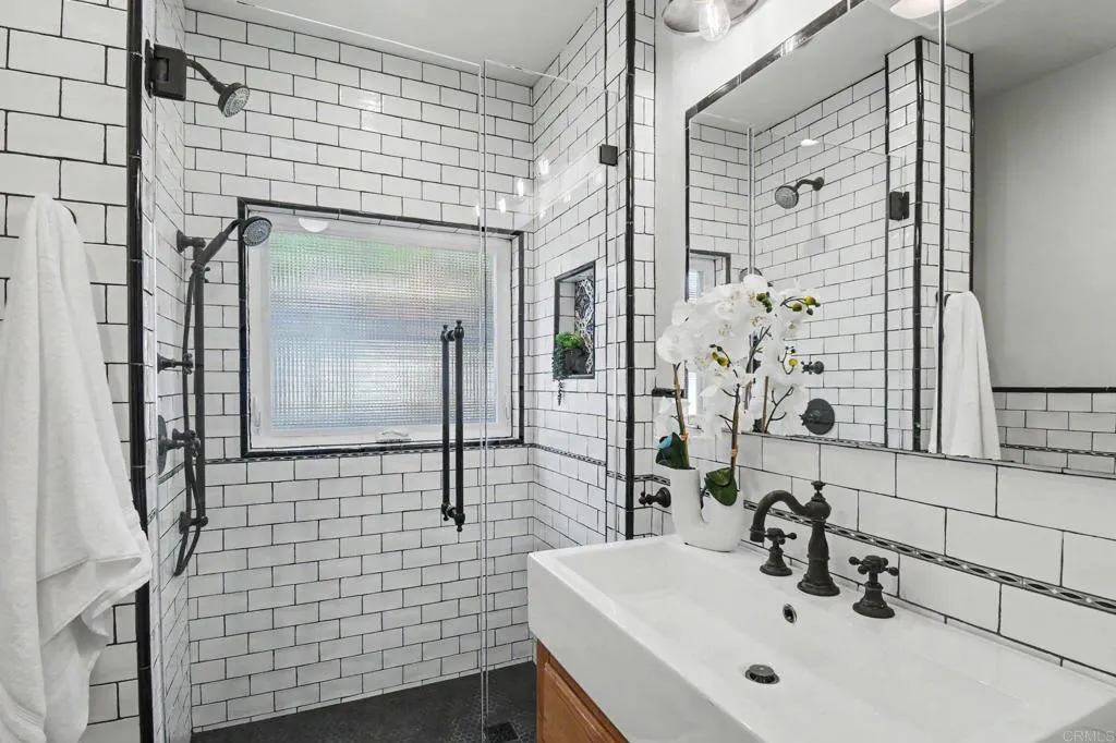 https://cdn.realtyfeed.com/cdn/127/306791798/df3c044f4fcfebffd1fd2cb48515ee0b.webp