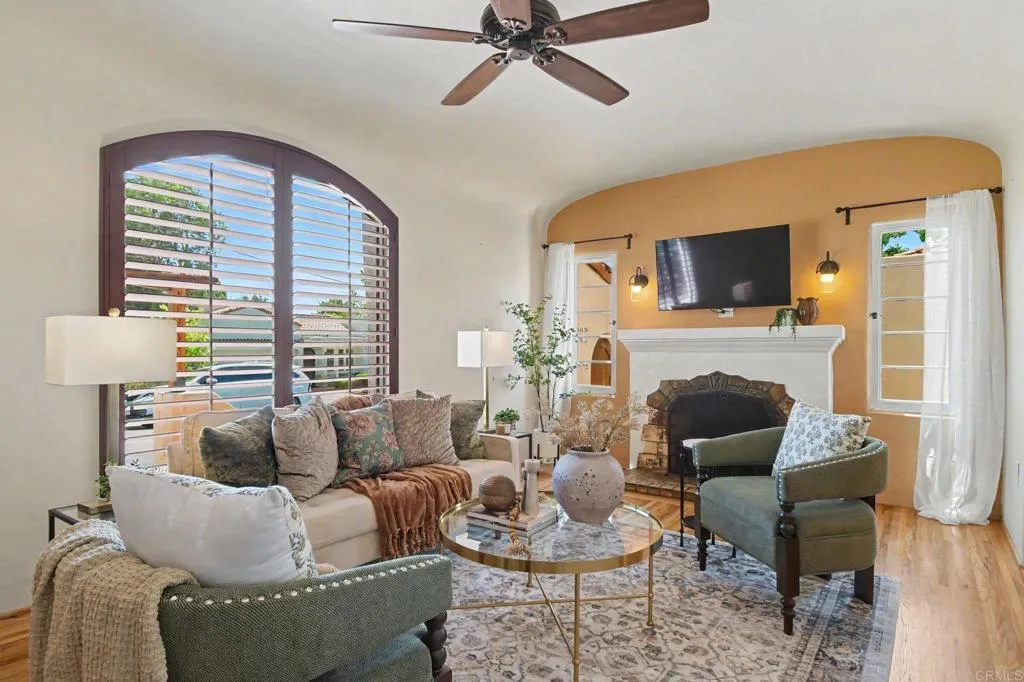 4234 Alder Drive, San Diego, CA 92116 - Photo 3 of 17, San Diego, CA
