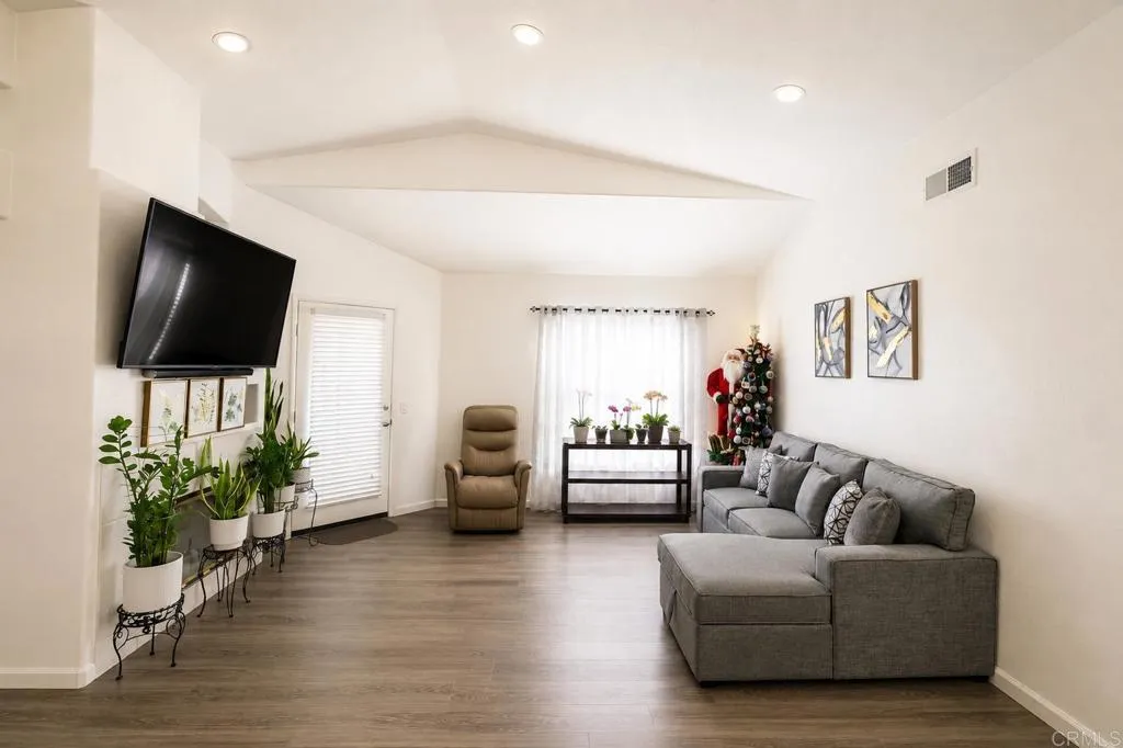 Photo #7: PTP2606172 Listing: Photo #7
