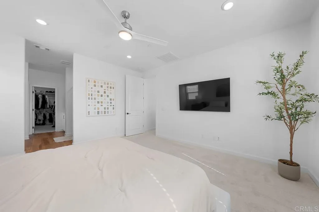 https://cdn.realtyfeed.com/cdn/127/306791834/11a722575efcf8b0166535435eeb4f4f.webp