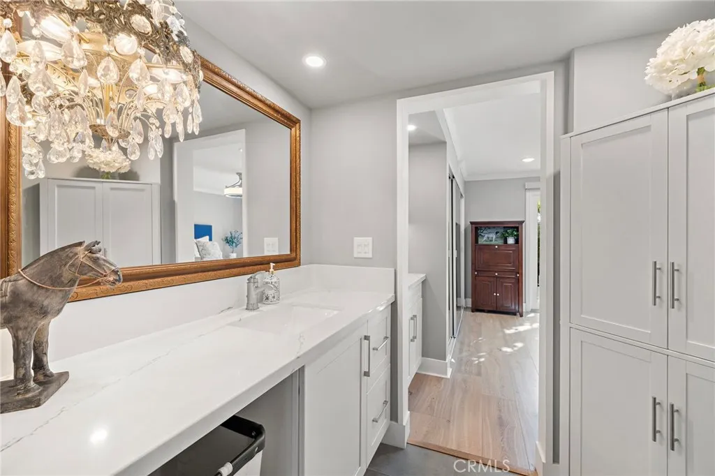 https://cdn.realtyfeed.com/cdn/127/306791855/dc18eb7f7db7580eb5e6e6be052b0bc8.webp