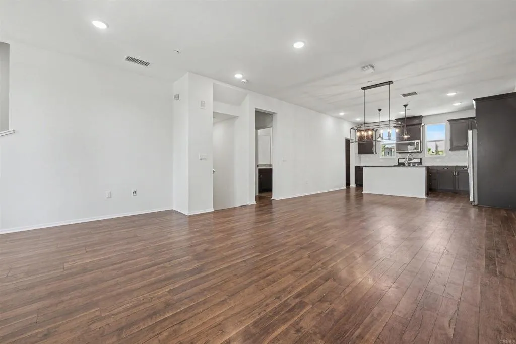 Photo #5: PTP2606180 Listing: Photo #5