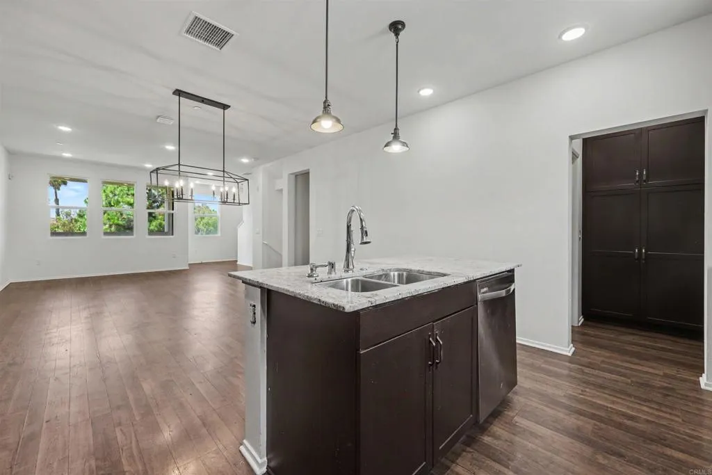 Photo #7: PTP2606180 Listing: Photo #7