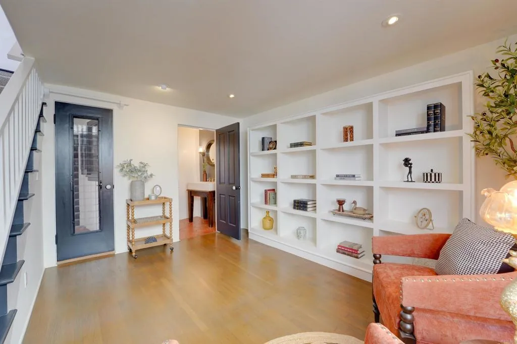 https://cdn.realtyfeed.com/cdn/127/306791876/8d451d3dd554a7d32c7d28f8c4cac3e0.webp