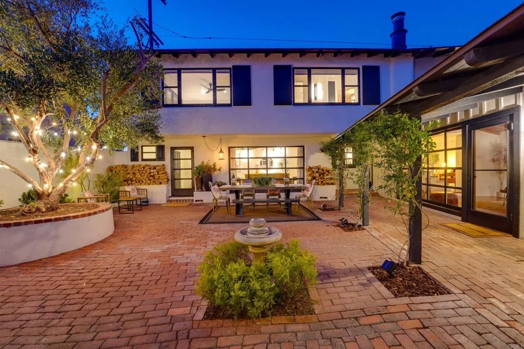 https://cdn.realtyfeed.com/cdn/127/306791876/b51fbd32d6dd8df2f85260bbaae5422b.webp