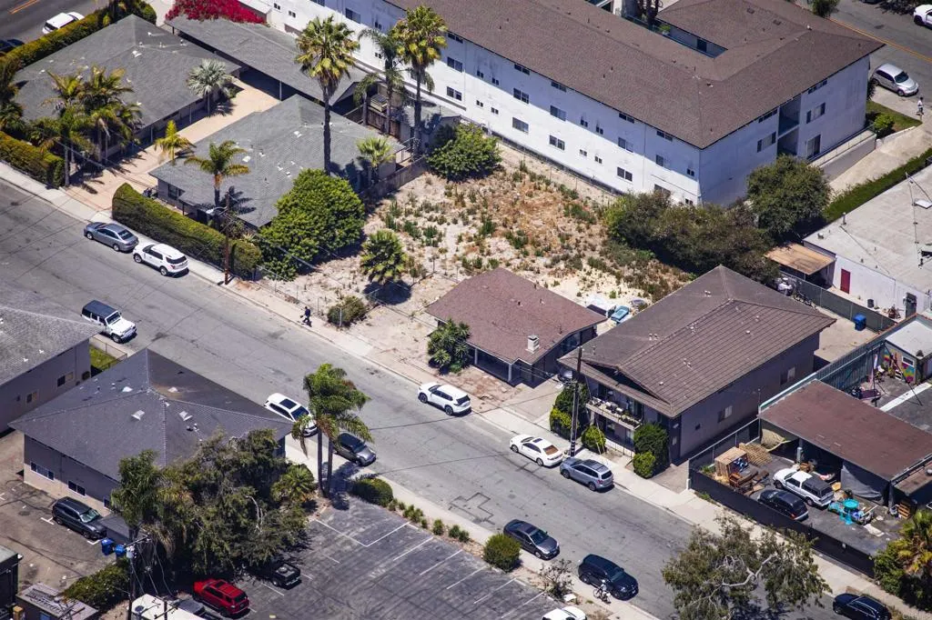 Isla Vista, CA 93117