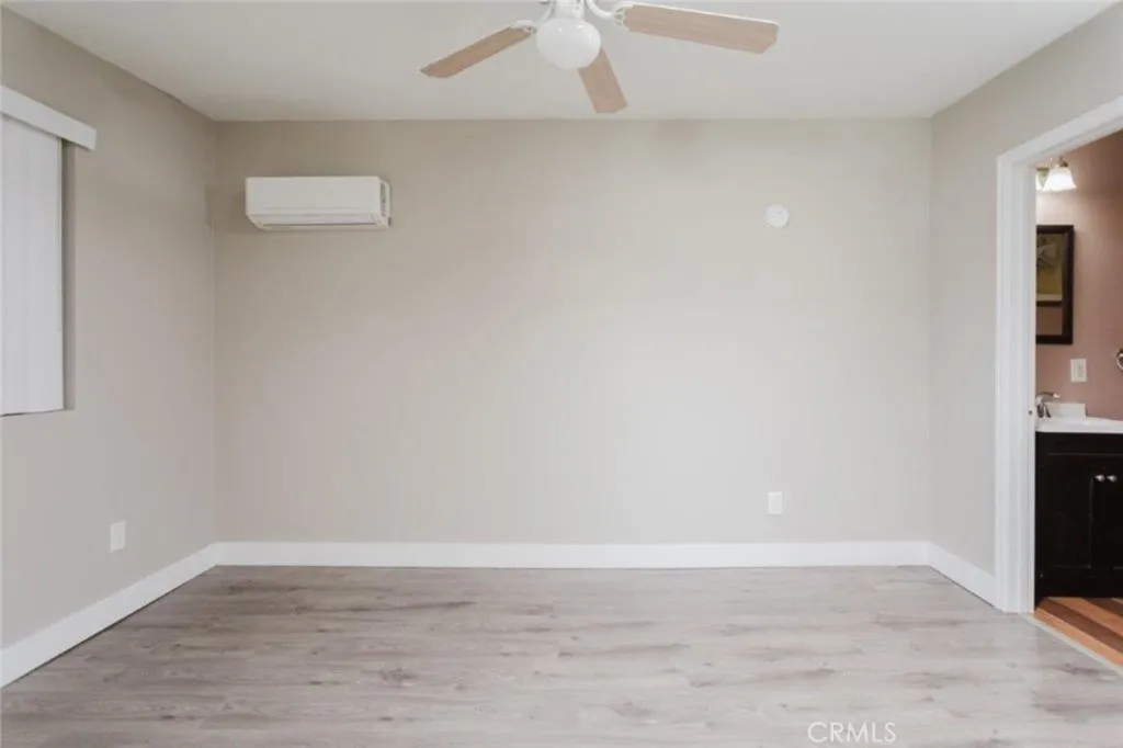 North Hollywood, CA 91606