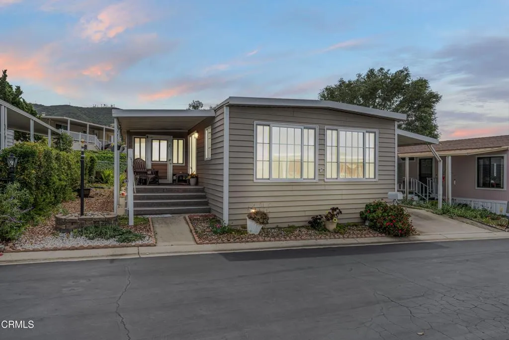 Thousand Oaks, CA 91320
