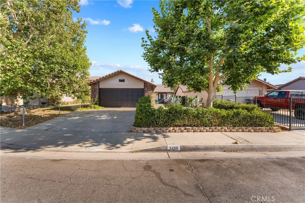 Palmdale, CA 93550