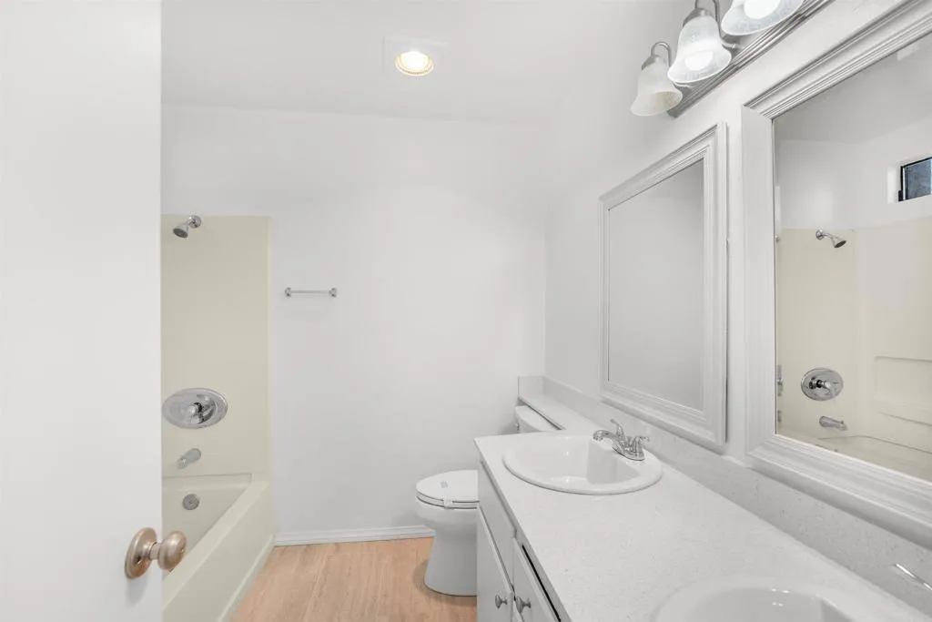 Photo #9: PTP2606181 Listing: Photo #9