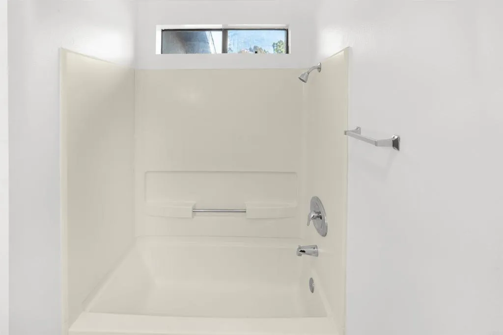 Photo #10: PTP2606181 Listing: Photo #10