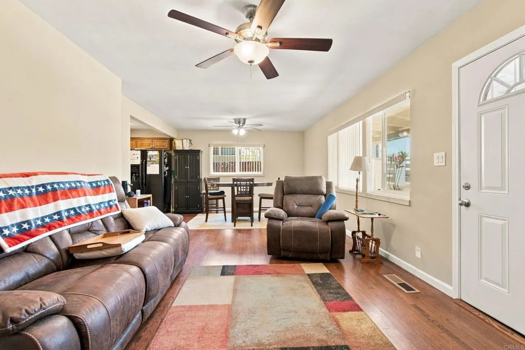 https://cdn.realtyfeed.com/cdn/127/306792022/133e316dcf6b1ab1d86973456c31b4dc.webp