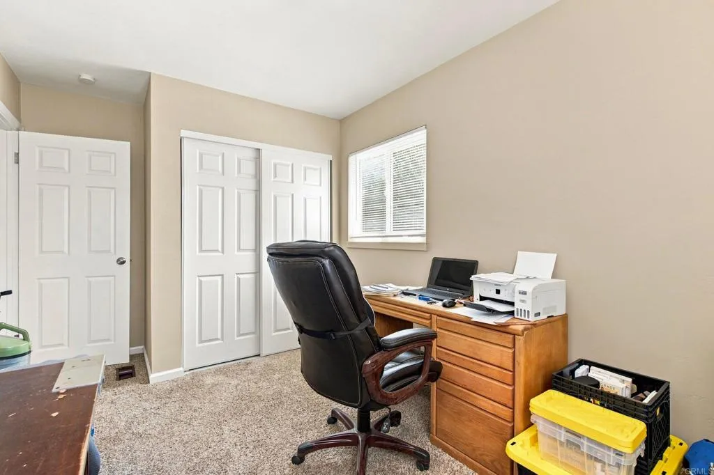 https://cdn.realtyfeed.com/cdn/127/306792022/14b950e67f0b7c815d982841dd66c15d.webp
