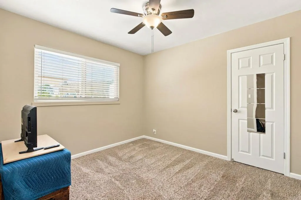 https://cdn.realtyfeed.com/cdn/127/306792022/3b6ea3fb22492884be0f3236ec5cc706.webp
