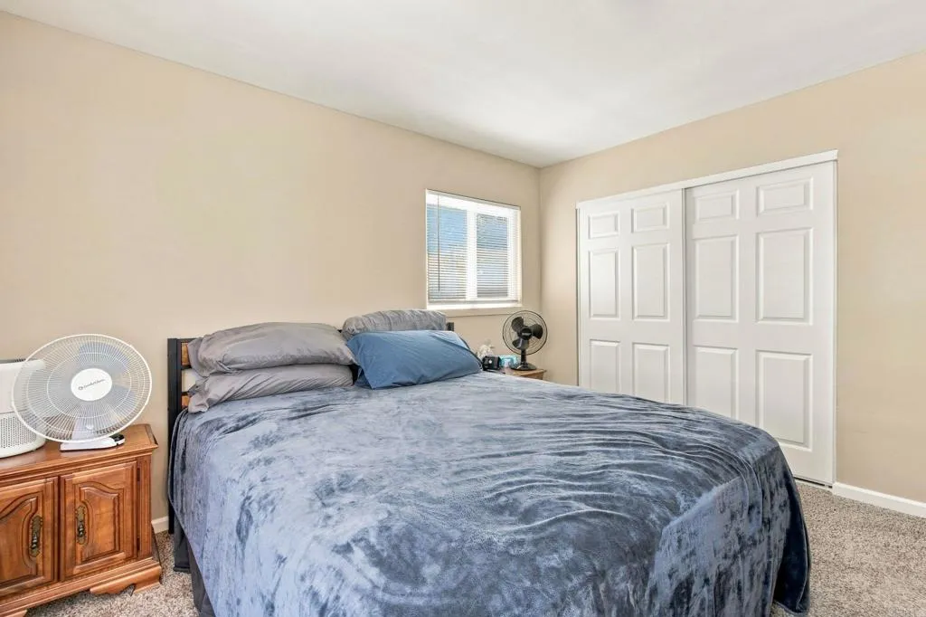 https://cdn.realtyfeed.com/cdn/127/306792022/43c8c44729c31bc095156e3c4913eca1.webp