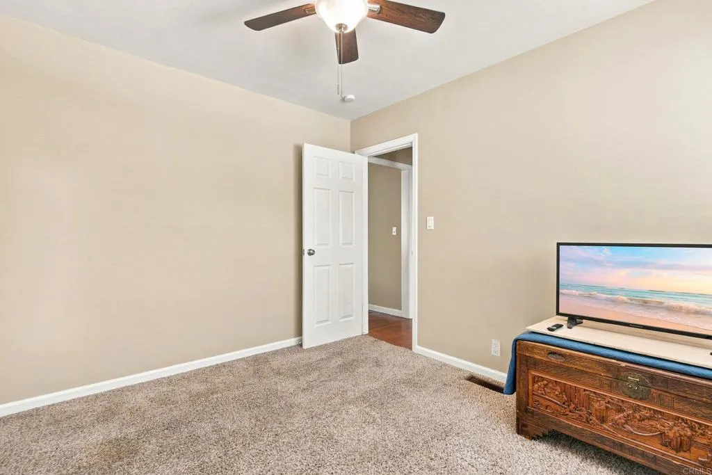 https://cdn.realtyfeed.com/cdn/127/306792022/64ae918815c927c80048b1f472279dbe.webp