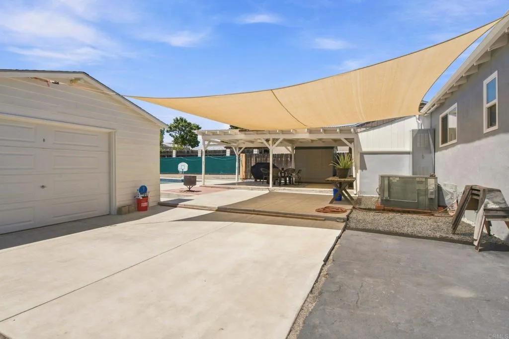 https://cdn.realtyfeed.com/cdn/127/306792022/79aa6c9ca876772792c74823f8d9ca83.webp