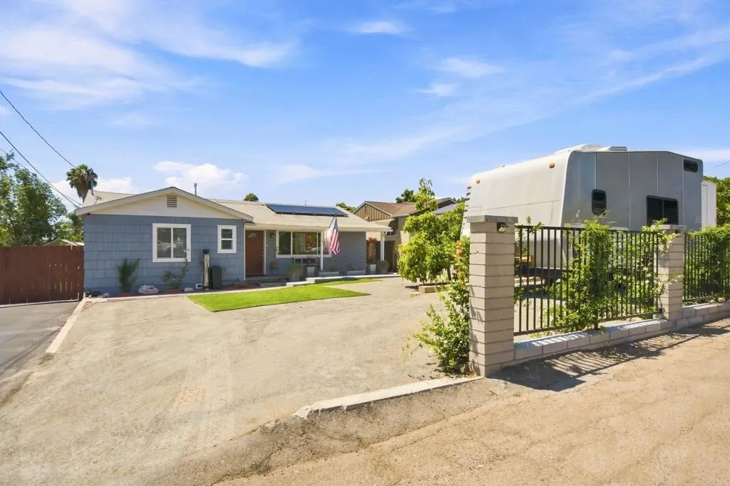 https://cdn.realtyfeed.com/cdn/127/306792022/b7b6664cfbff225c0c6eafb851f3d51d.webp