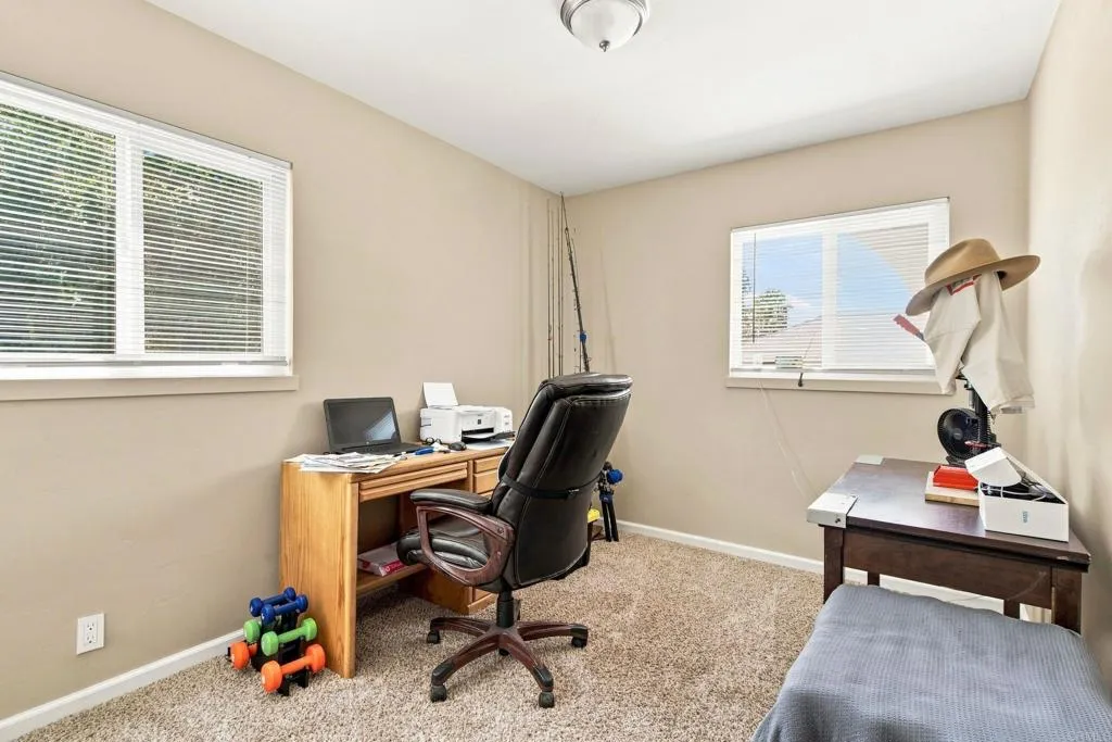 https://cdn.realtyfeed.com/cdn/127/306792022/f910cbbb4783cc46892b7fc8b8d6c29a.webp