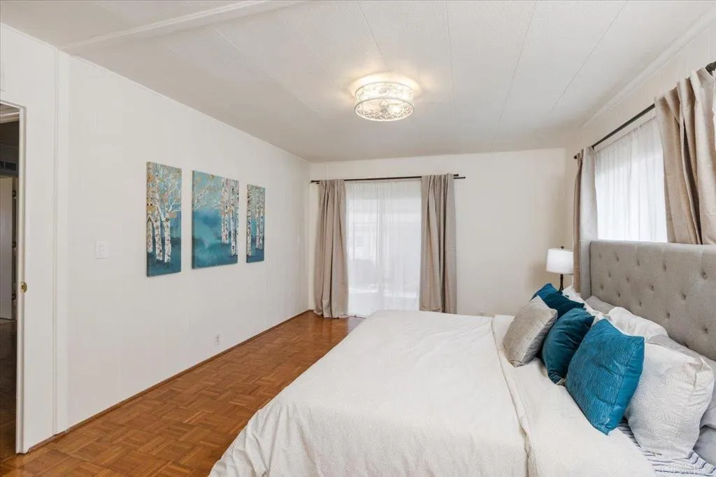 https://cdn.realtyfeed.com/cdn/127/306792024/291439a843e61f43949de13b3d0d9a92.webp