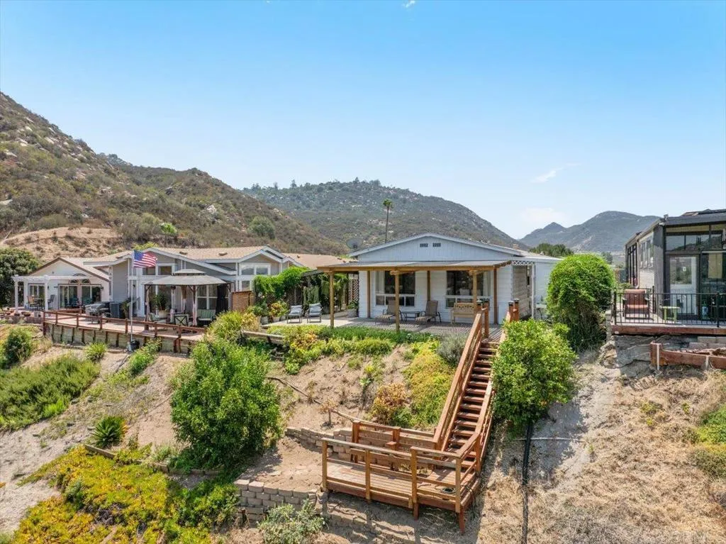 https://cdn.realtyfeed.com/cdn/127/306792024/4a796423c31d341fcadfd4de4c261686.webp