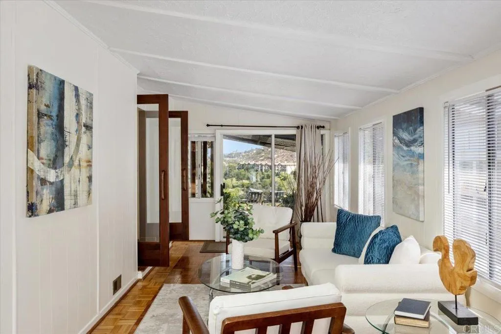 https://cdn.realtyfeed.com/cdn/127/306792024/d5ec0d5143f9170b5edd632a5ac0b1de.webp