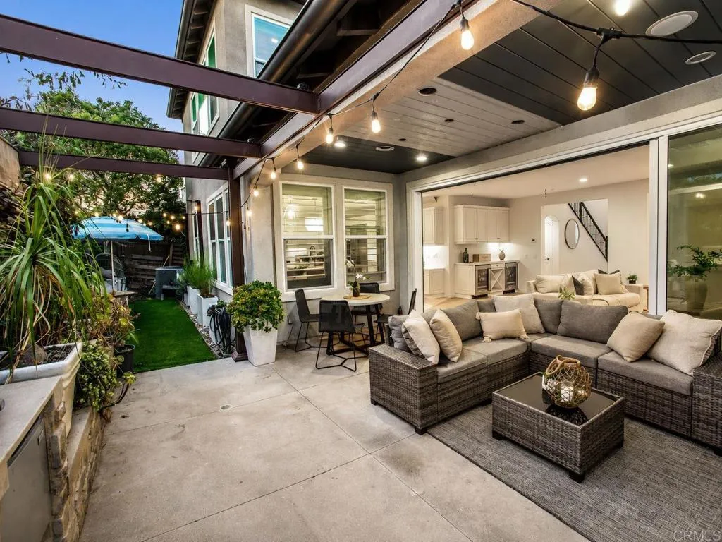 https://cdn.realtyfeed.com/cdn/127/306792026/0352164578d8a4a64a392f0c812f7fde.webp