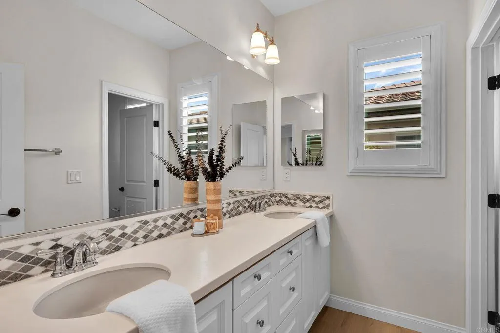 https://cdn.realtyfeed.com/cdn/127/306792026/cb2069ac78e09159e7eae9cd2ca837cc.webp