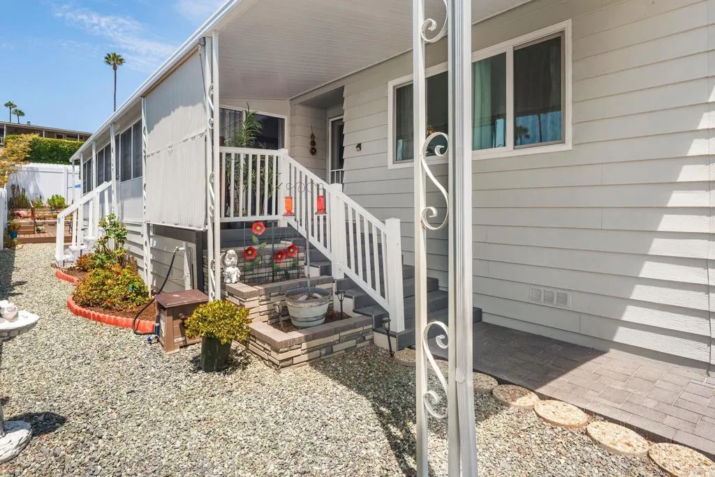 https://cdn.realtyfeed.com/cdn/127/306792052/2fc413f708c473d121ece8af66a57d3d.webp