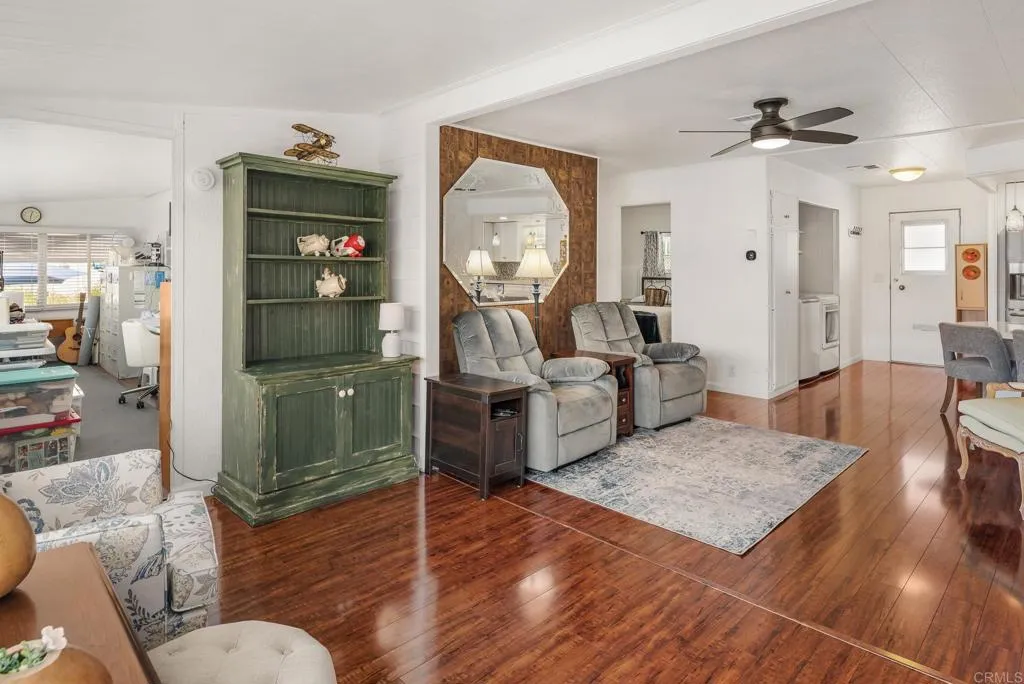 https://cdn.realtyfeed.com/cdn/127/306792052/320ae05a15b996f8a1987402f5f16e8b.webp