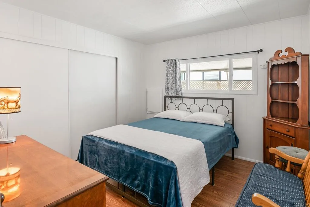 https://cdn.realtyfeed.com/cdn/127/306792052/464c2f0a77cb71807f5a2fda703d05f8.webp
