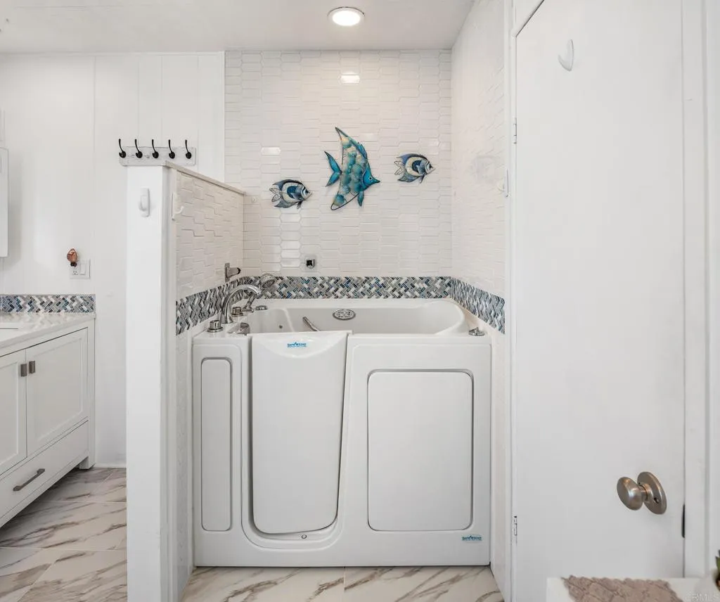 https://cdn.realtyfeed.com/cdn/127/306792052/5b2071dc7c05e2cf213f02fb70f51417.webp